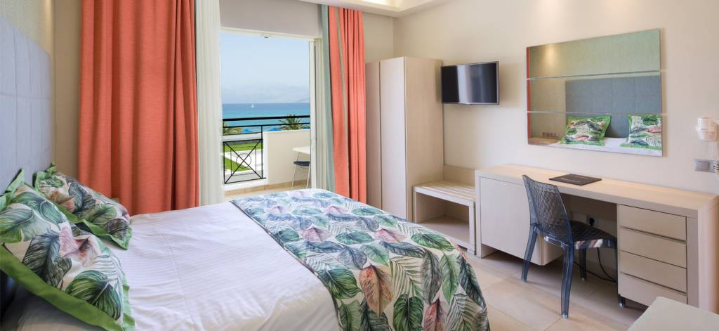 DELUXE ROOM SEA VIEW